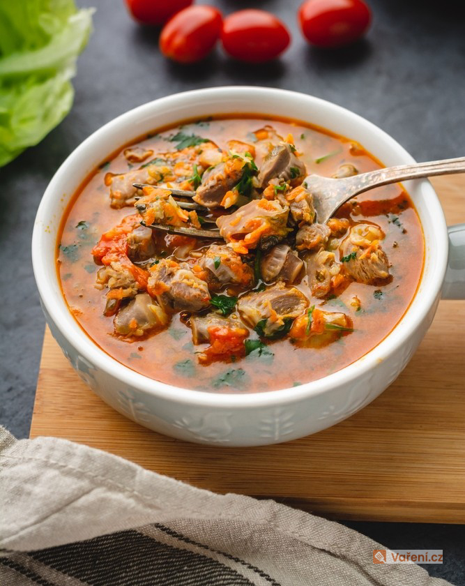 Guláš z drůbežích žaludků