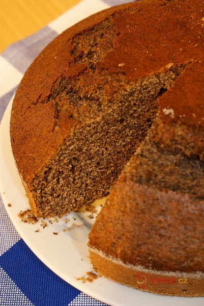 Makovec se skořicí - fotografie 2