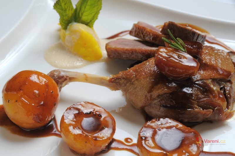 Medová kachna na hruškách - fotografie 3