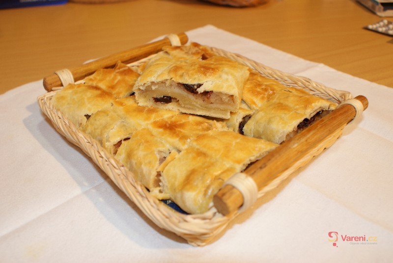 Babiččin jablečný štrúdl - fotografie 5