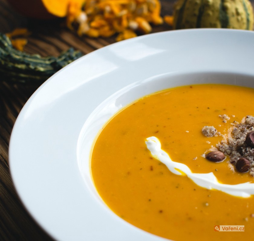 Rychlá dýňová polévka se smetanou