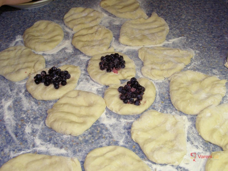 Domácí buchty od maminky - fotografie 5