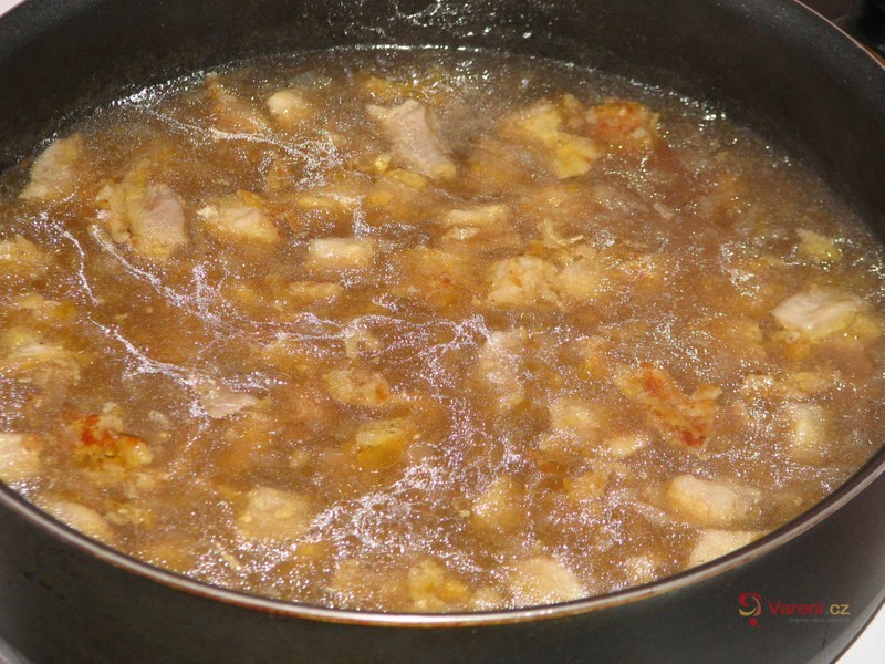 Vepřové kousky ve sladkokyselé omáčce - fotografie 5