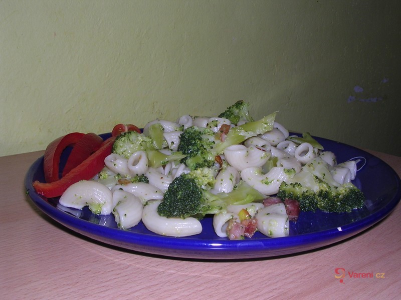 Těstoviny s brokolicí 1 - fotografie 2