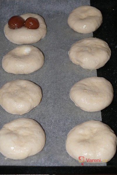 Kynuté koláče naší babičky - fotografie 2