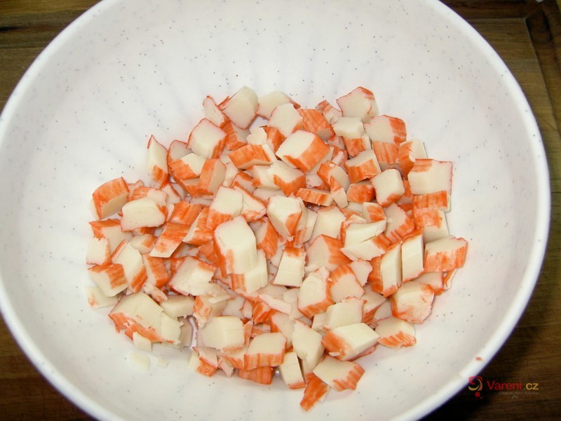 Zeleninová miska s krabím salátem - fotografie 3