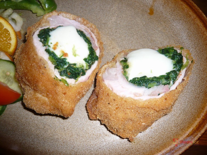 Plněný řízek špenátem a mozzarelou - fotografie 2