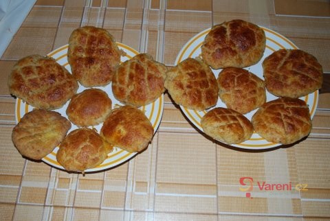 Pečené škvarkové placky - fotografie 4