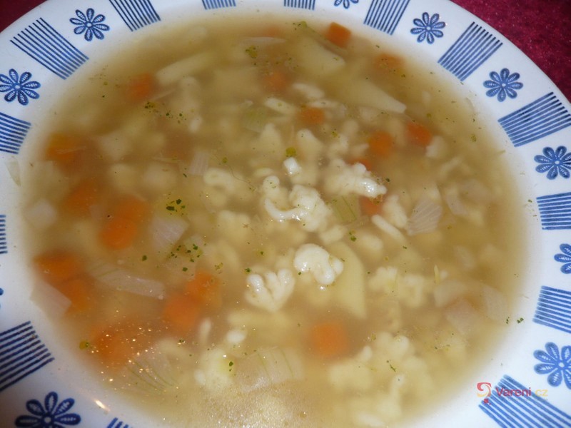Zeleninová polévka s noky - fotografie 3