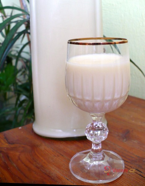 Vařený vaječný likér - fotografie 3