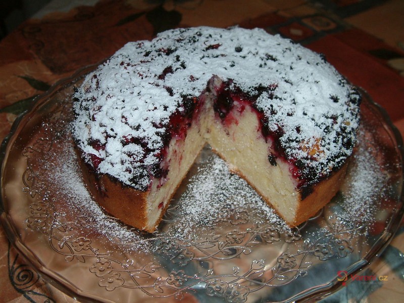 Ovocný koláč z tvarohového těsta - fotografie 2