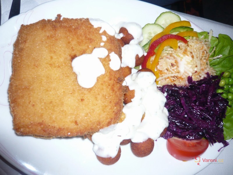 Smažený hermelín se šunkou - fotografie 4