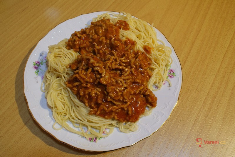 Maso na špagety