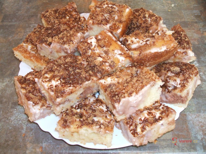 Nugátové řezy se smetanou - fotografie 5