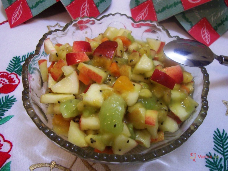 Ovocný salát plný zdraví