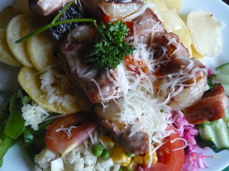 Pestré masové špízy - fotografie 2