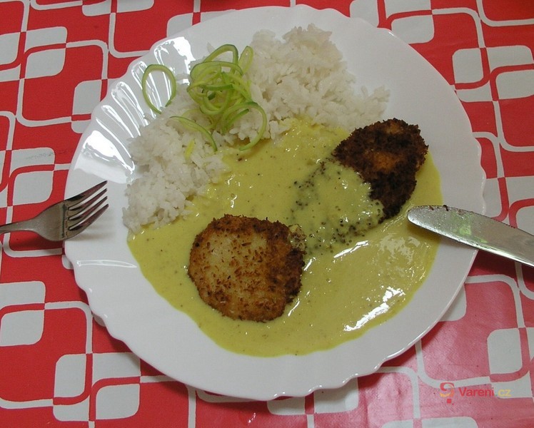 Řízky v kokosu s kari omáčkou - fotografie 2