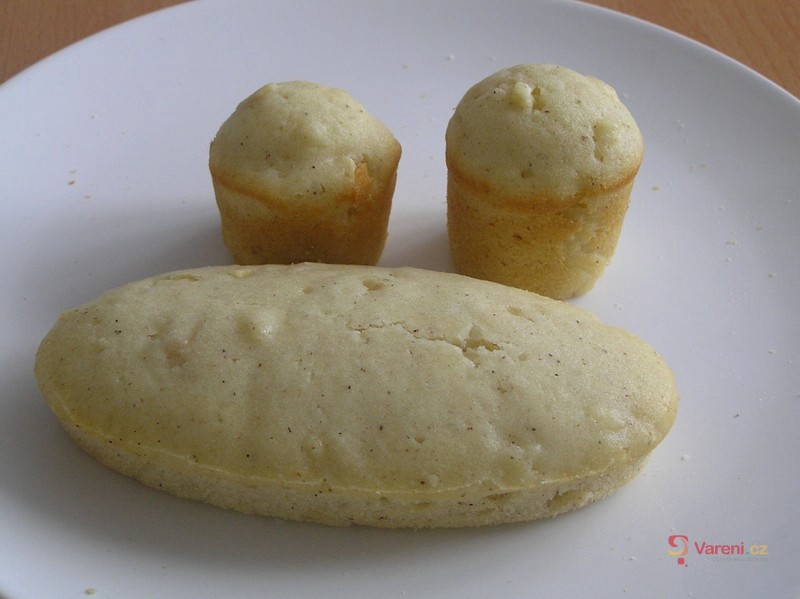 Jablečné muffiny s čokoládou - fotografie 4