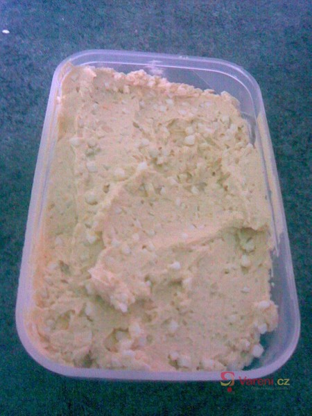 Vajíčková pomazánka se sýrem - fotografie 2
