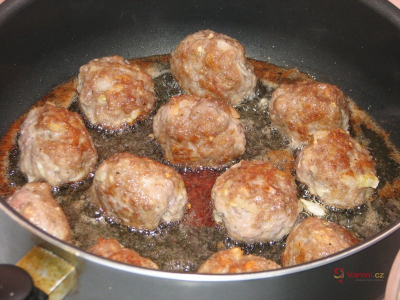 Masové kuličky v medové omáčce - fotografie 4