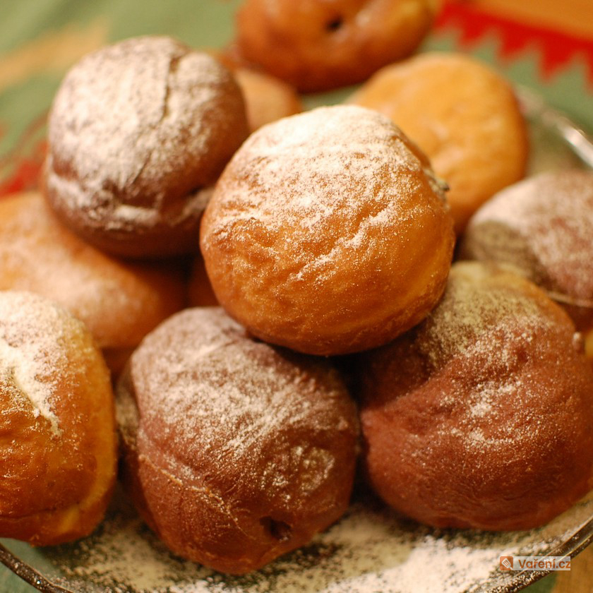 Domácí smažené koblihy