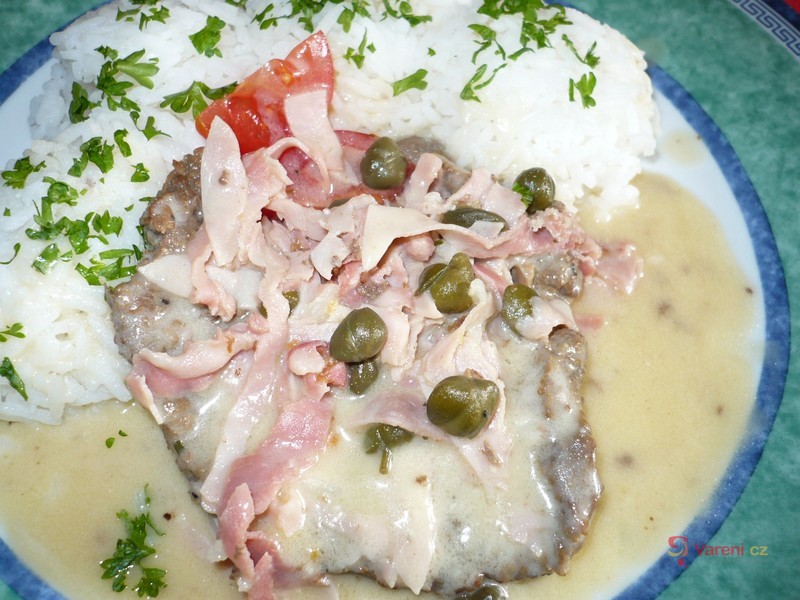 Hovězí na smetaně se šunkou a kapary - fotografie 2