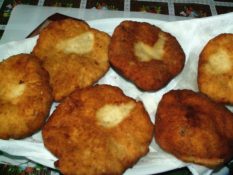 Langoše se sýrem - fotografie 2