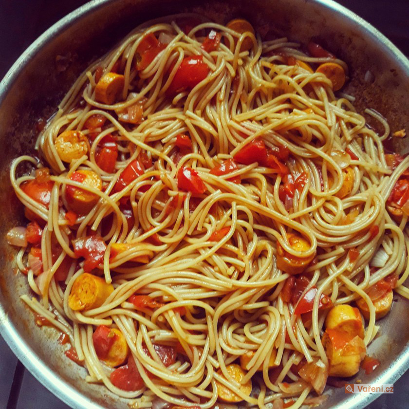 Špagety s lečem