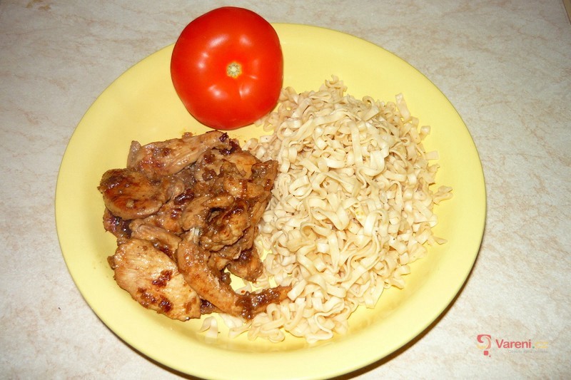 Marinované kuřecí nudličky - fotografie 3