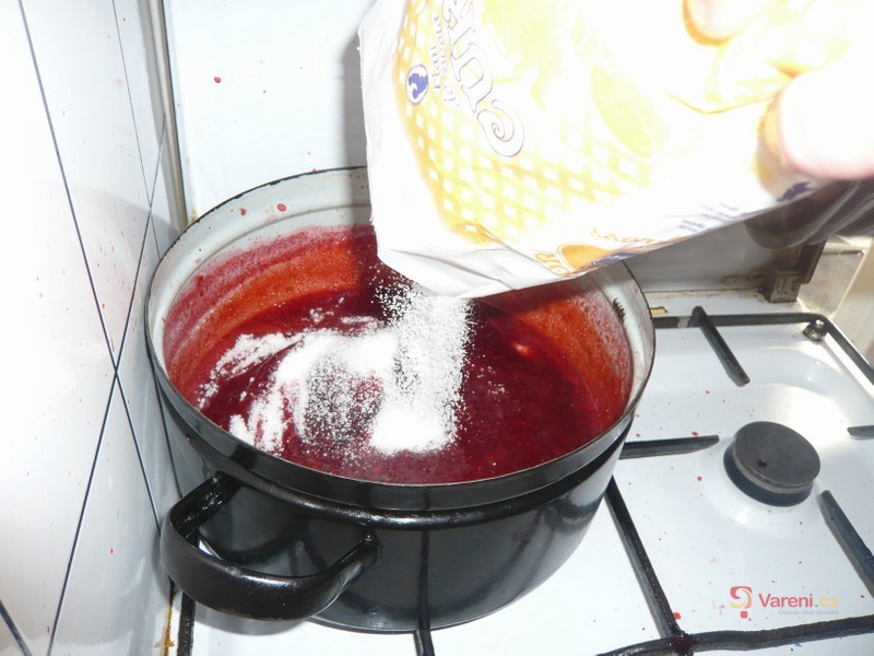 Jahodová marmeláda z domácí pekárny - fotografie 5