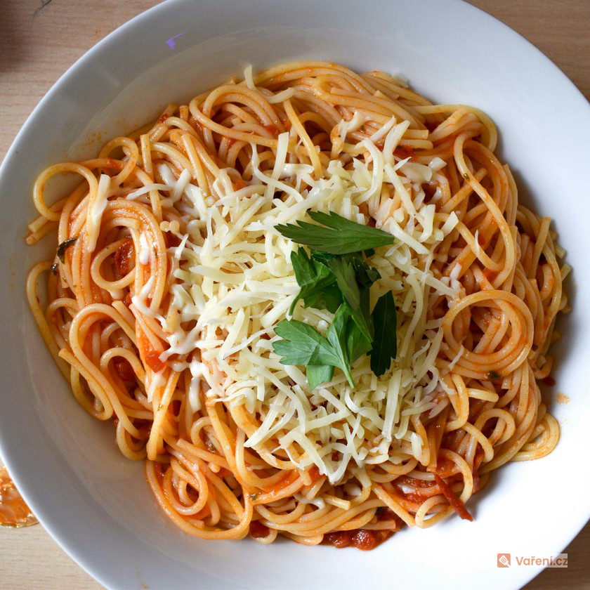 Špagety s hovězím masem od maminky