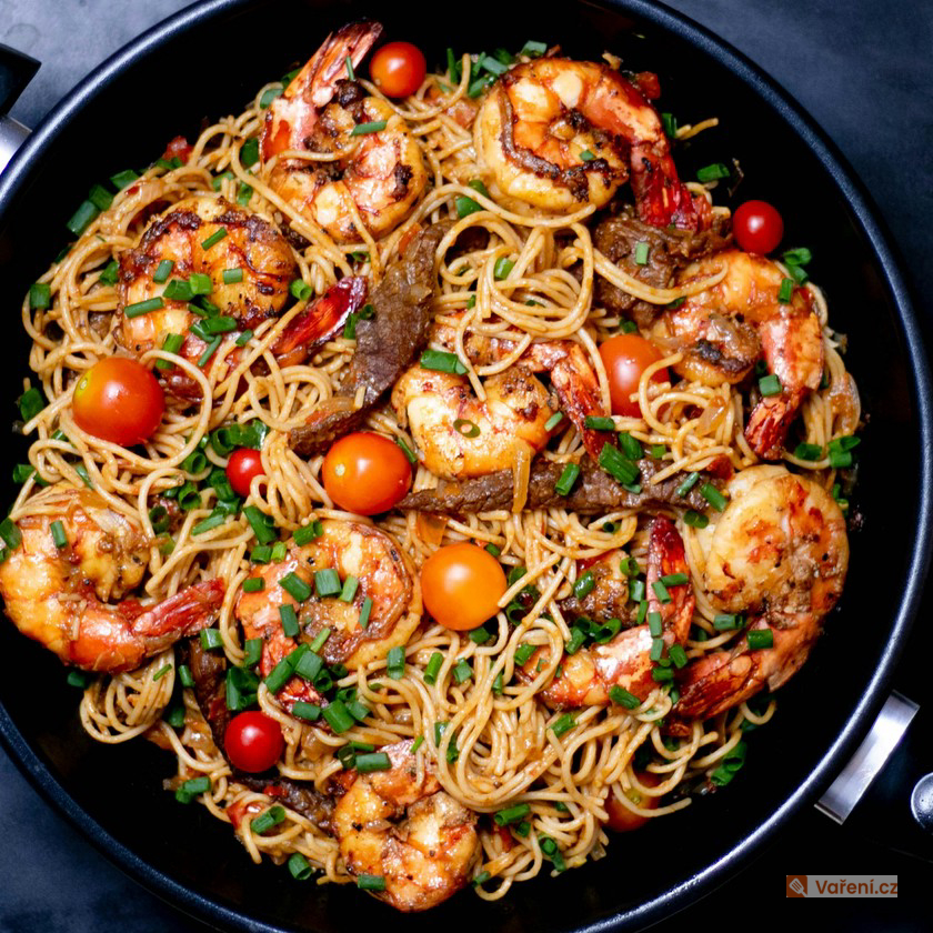 Špagety s potvůrkami