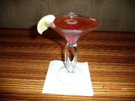 Levný cosmopolitan - fotografie 2