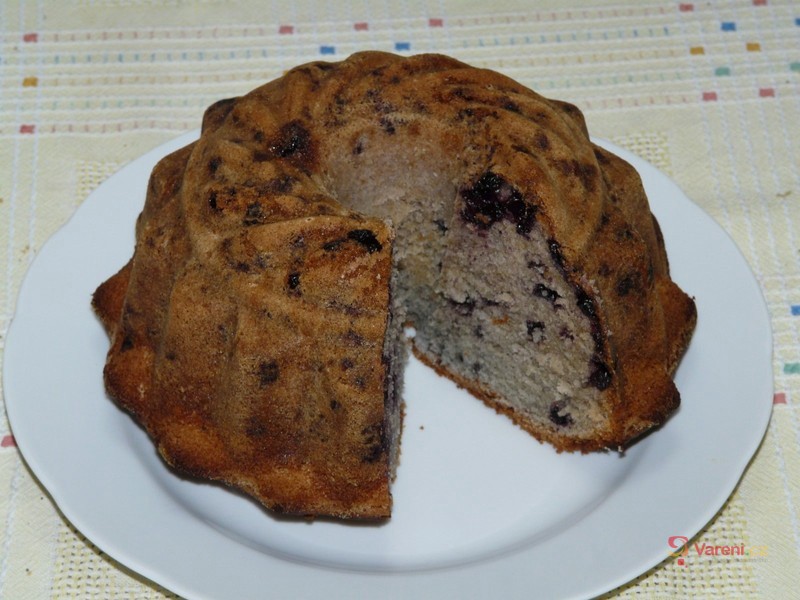 Borůvková bábovka - fotografie 2