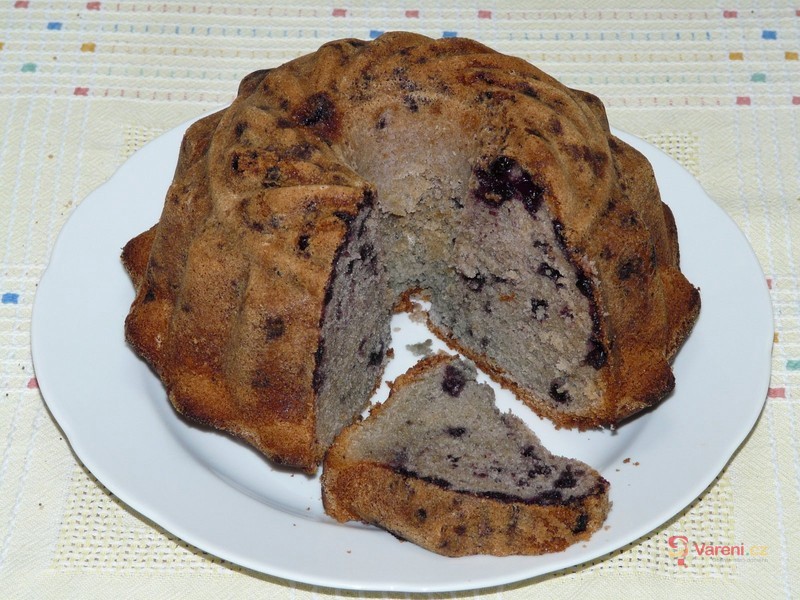 Borůvková bábovka - fotografie 3