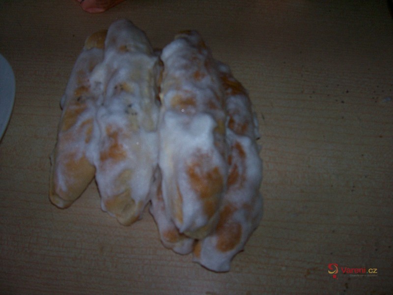 Plněné rohlíky s tvarohem a ovocem - fotografie 2