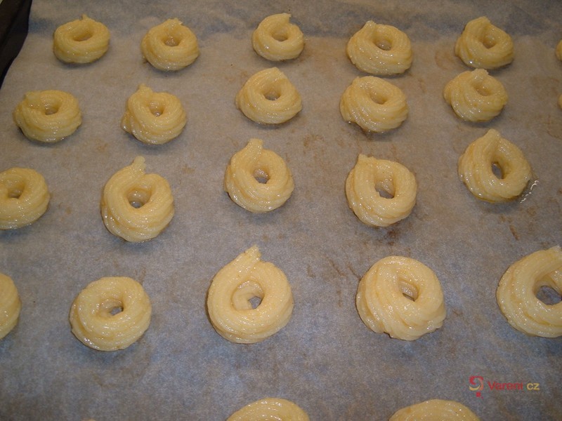 Odpalované pečivo - fotografie 2