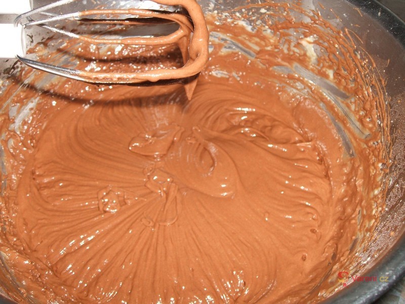 Čokoládovo-rumový dort - fotografie 2