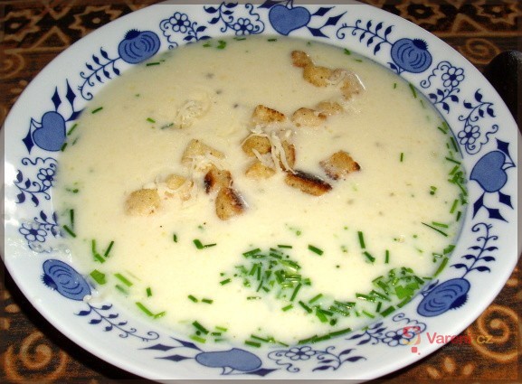 Rychlá polévka z ementálu - fotografie 2