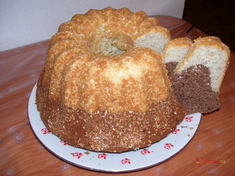 Banánová bábovka - fotografie 3