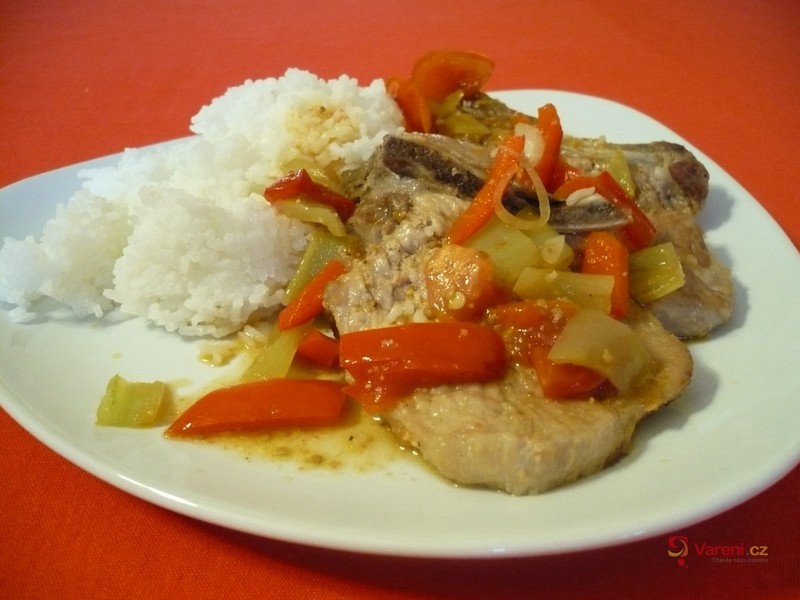 Kotlety na rajčatech s paprikou - fotografie 3