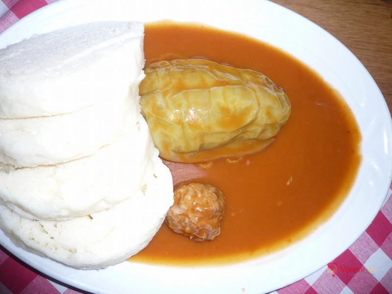 Plněné papriky s rajskou omáčkou - fotografie 4