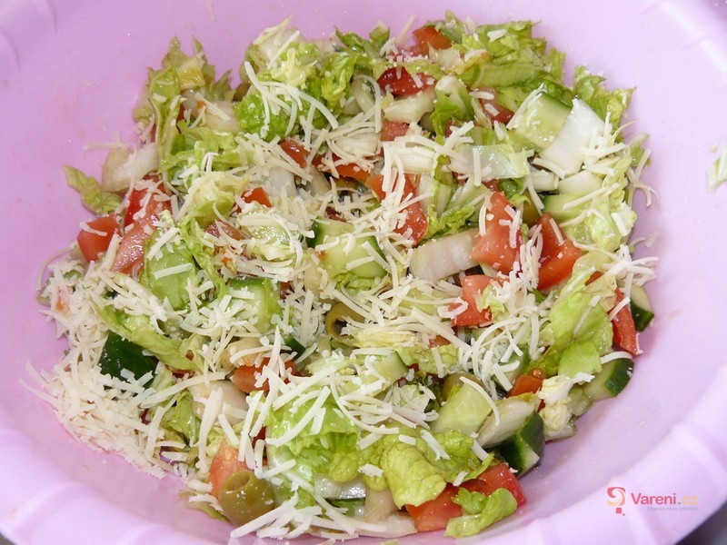 Zeleninový salát Parmazán