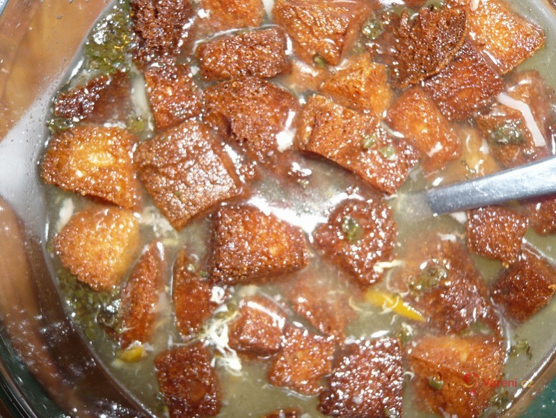 Naše výborná česnečka - fotografie 4