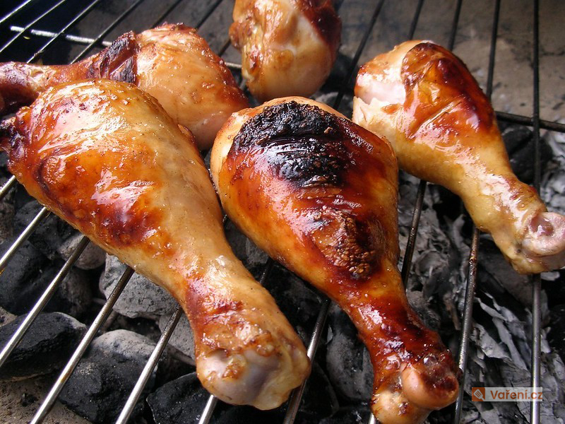 Kuřecí stehna v marinádě