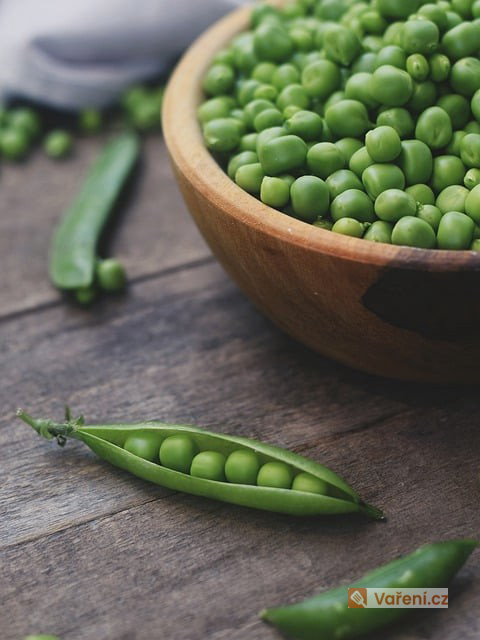 Kuchařka Pikantní kuchařka: Čertovské pochoutky a další lahůdky