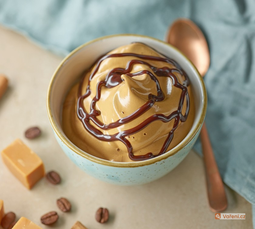 Karamelový tvarohový krém