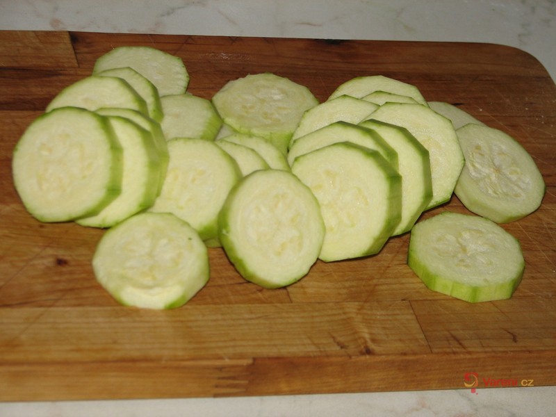 Smažená cuketa v těstíčku - fotografie 2