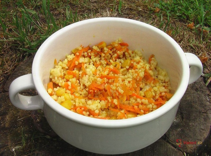Kuskus s mrkví a kukuřicí - fotografie 2