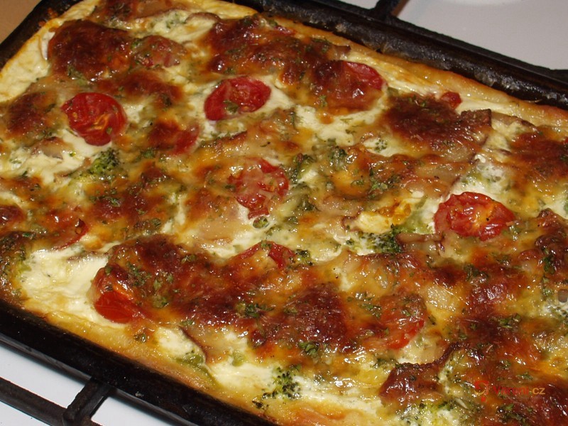 Zeleninový koláč se slaninou - fotografie 2